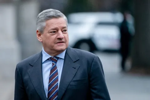 Streaming platforms Netflix Paramount Warner Bros deal illustration